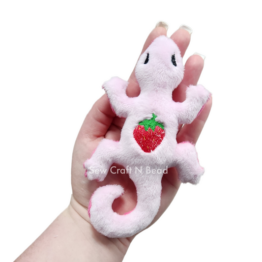 Strawberry Lizard Plush (READY TO SHIP)