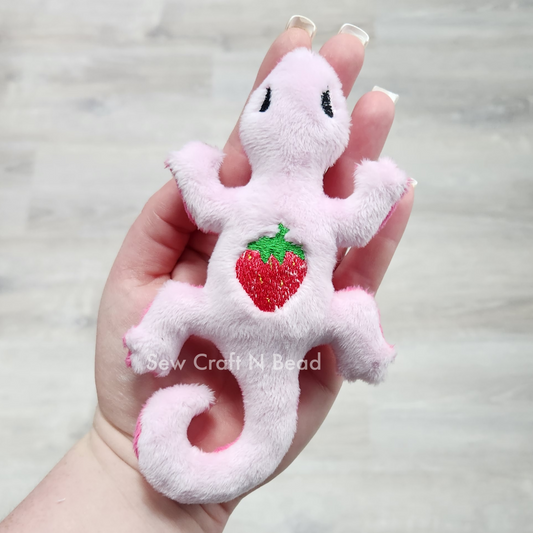 Strawberry Lizard Plush (READY TO SHIP)