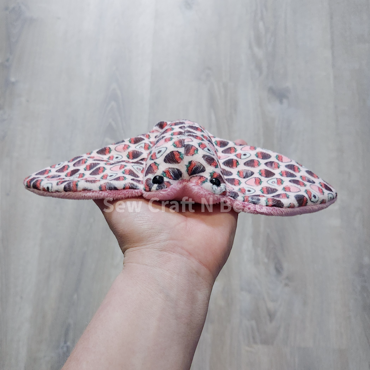 Chocolate Covered Strawberry Stingray (READY TO SHIP)