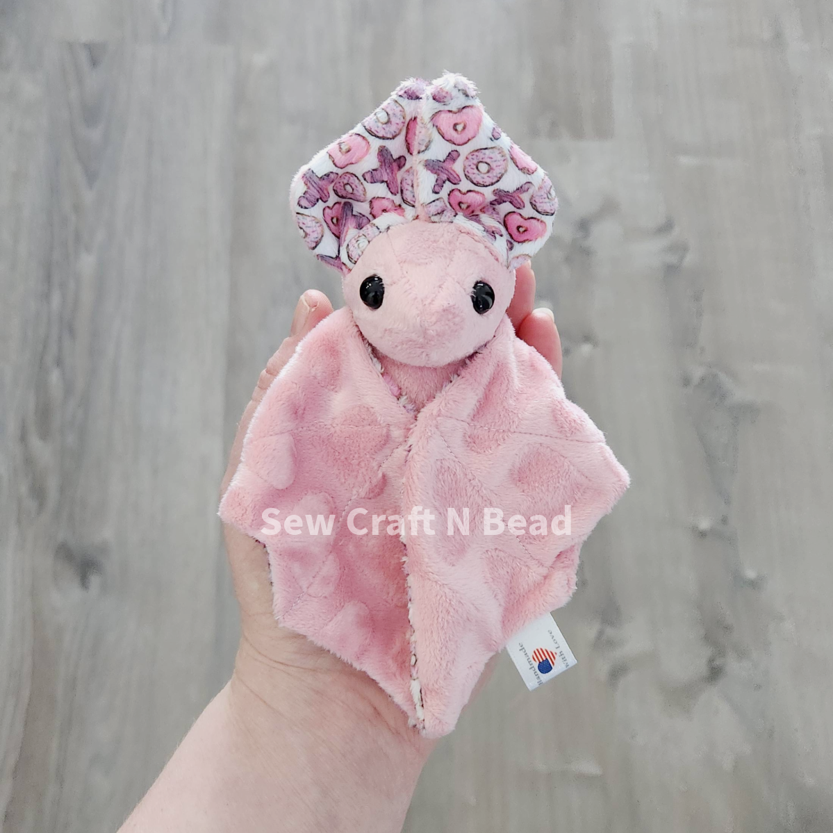 Hugs and Kisses Bat Plush (READY TO SHIP)